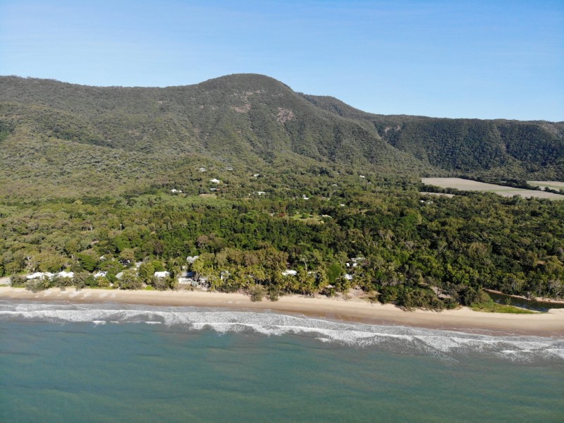20 Oak Street, Oak Beach QLD 4877