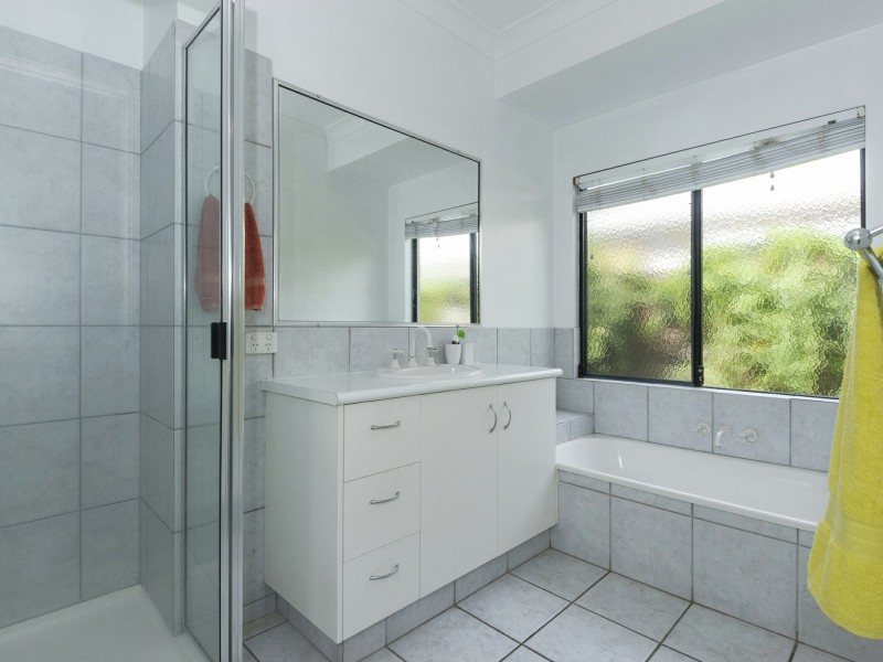 8 Birdwing Street, Port Douglas QLD 4877