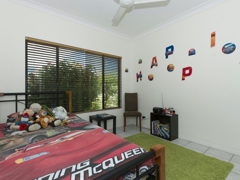 8 Birdwing Street, Port Douglas QLD 4877