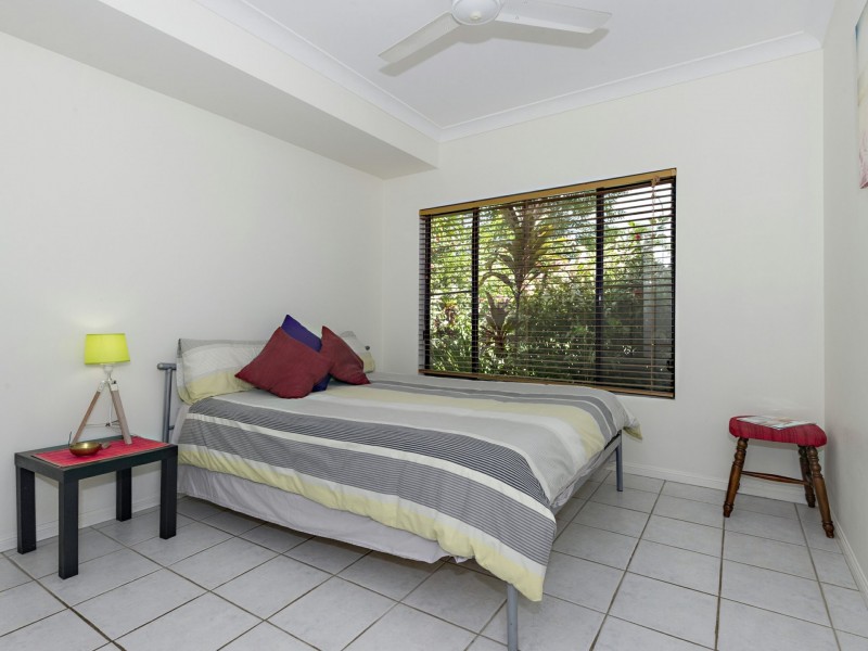 8 Birdwing Street, Port Douglas QLD 4877