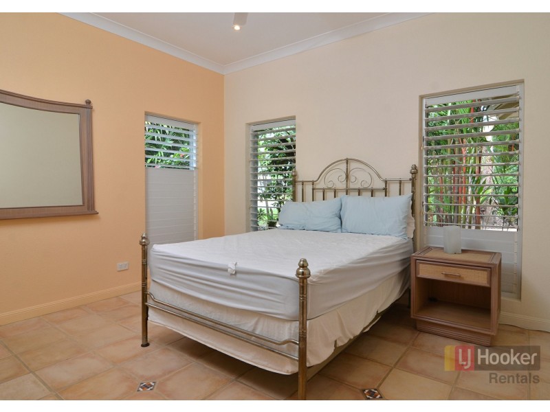 5 Seabrook Avenue, Port Douglas QLD 4877