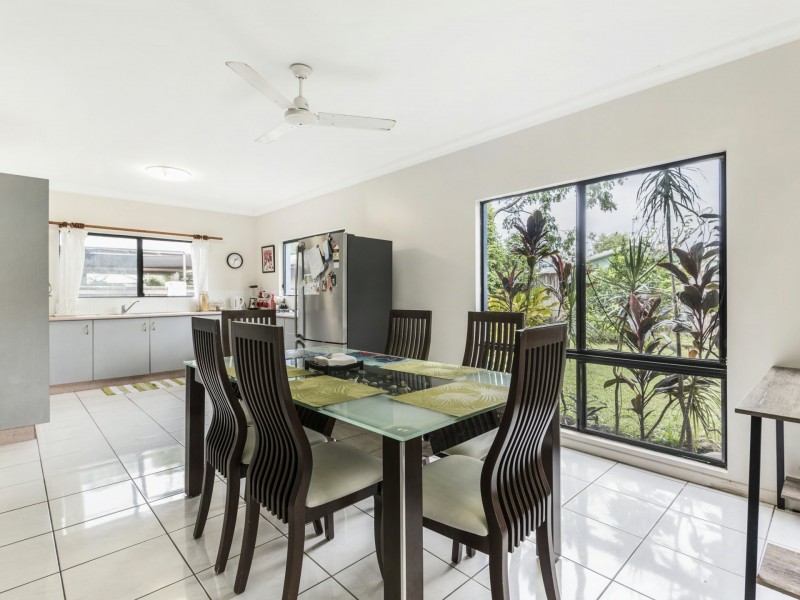 2 Shalom Close, Cooya Beach QLD 4873
