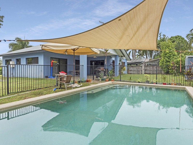 2 Shalom Close, Cooya Beach QLD 4873