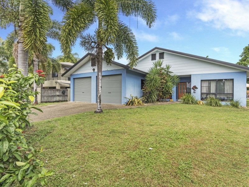 2 Shalom Close, Cooya Beach QLD 4873