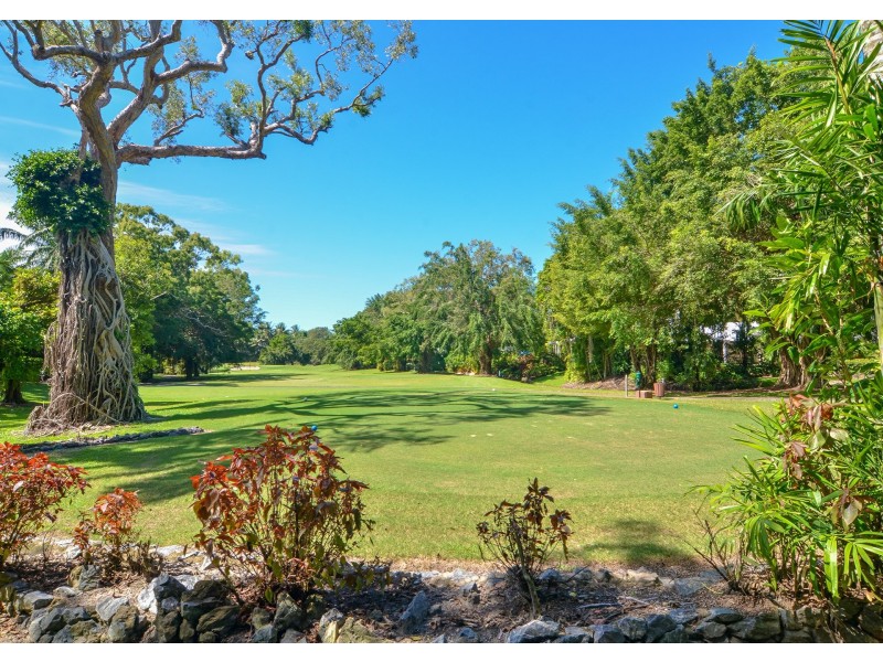 Lot 4 Beachfront Mirage, Port Douglas QLD 4877