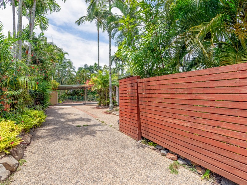 10 Undine Street, Port Douglas QLD 4877