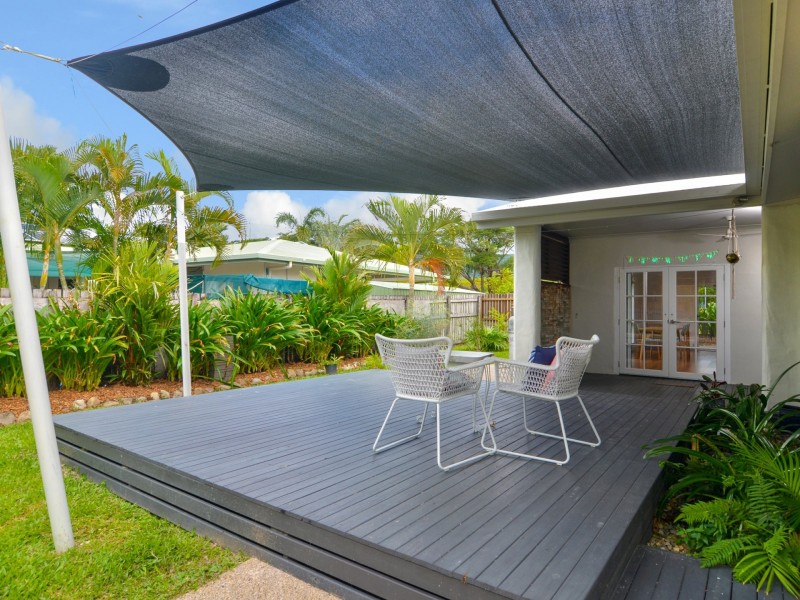 7 Endeavour Street, Port Douglas QLD 4877