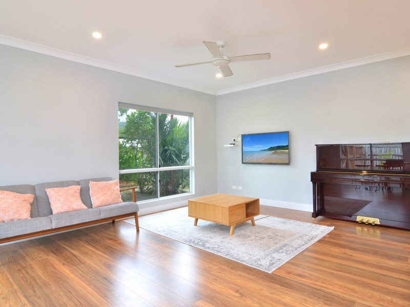 7 Endeavour Street, Port Douglas QLD 4877