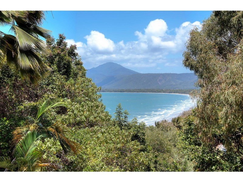 2/48 The Hill Apartments, Port Douglas QLD 4877