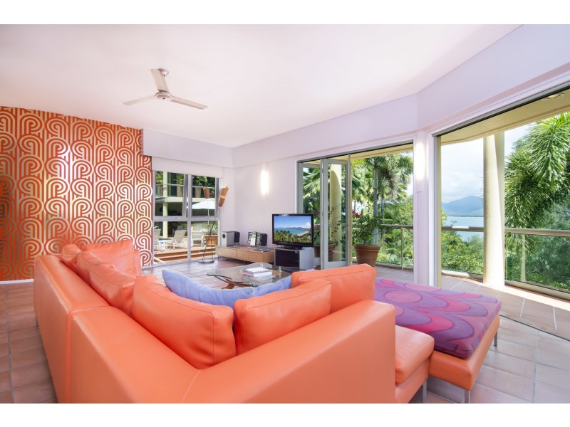 2/48 The Hill Apartments, Port Douglas QLD 4877