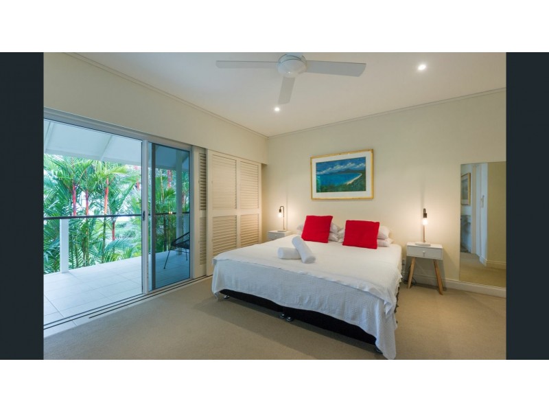 12 Helmet Street, Port Douglas QLD 4877