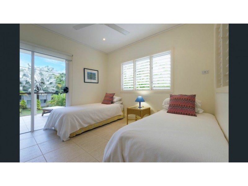 12 Helmet Street, Port Douglas QLD 4877