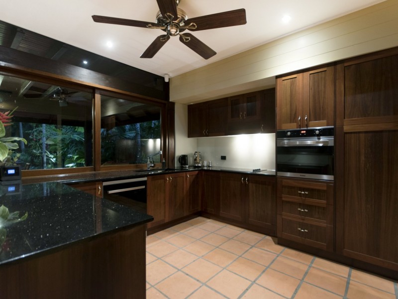 6 Solander Boulevard, Port Douglas QLD 4877