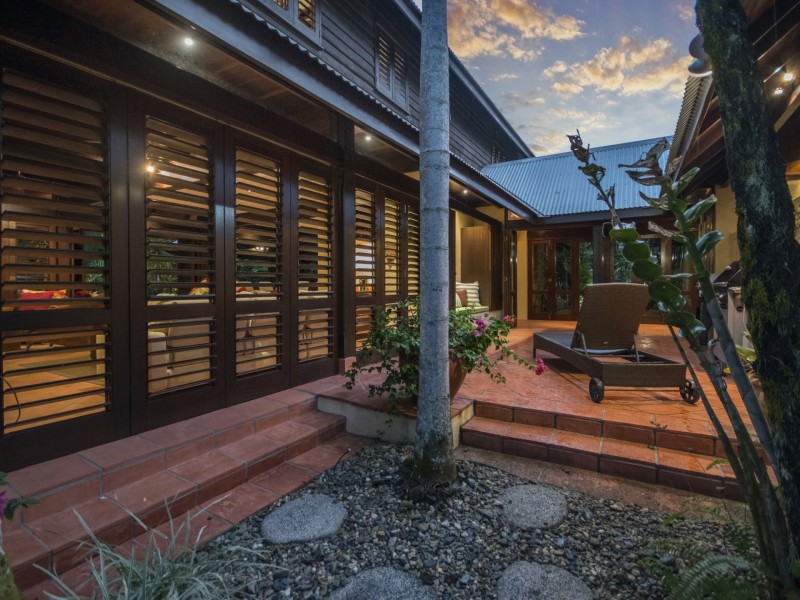 6 Solander Boulevard, Port Douglas QLD 4877