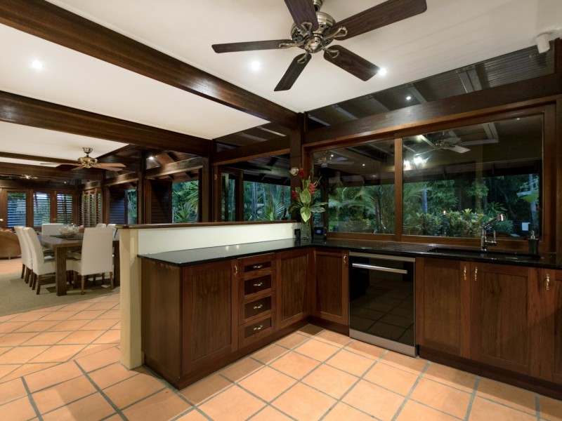 6 Solander Boulevard, Port Douglas QLD 4877