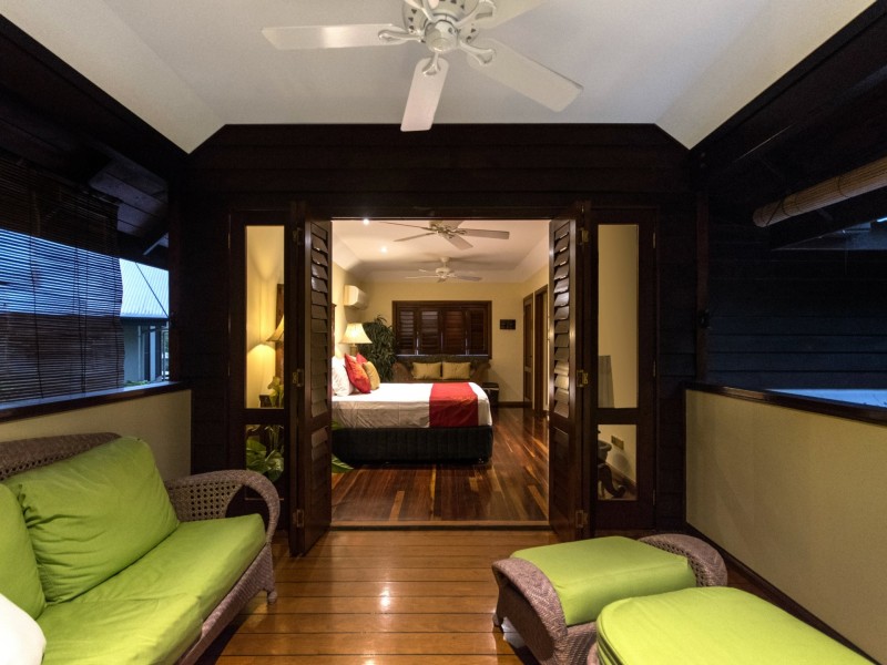 6 Solander Boulevard, Port Douglas QLD 4877