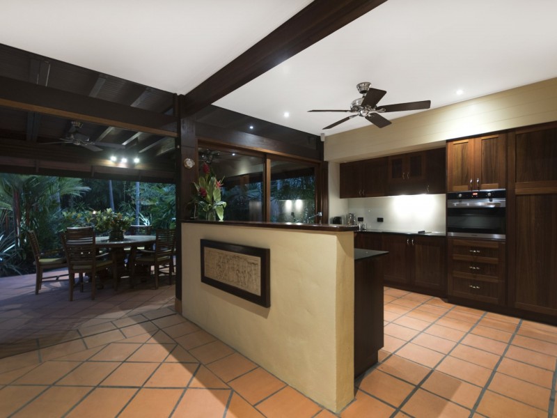 6 Solander Boulevard, Port Douglas QLD 4877