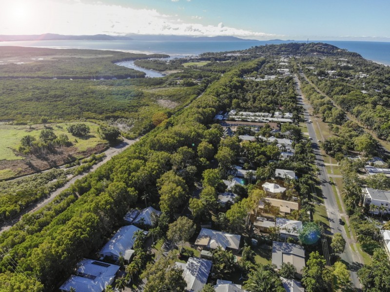 14 Ti Tree Street, Port Douglas QLD 4877