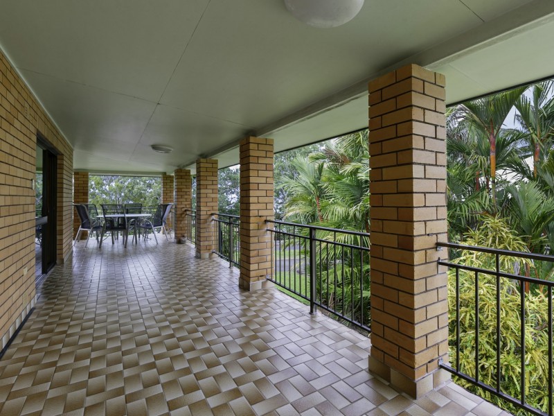 6 Rocky Point School Road, Rocky Point QLD 4873