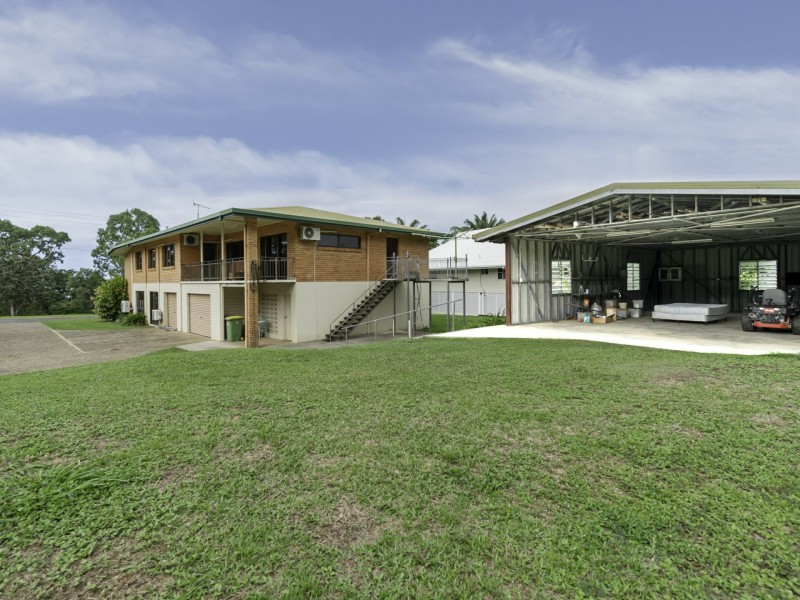 6 Rocky Point School Road, Rocky Point QLD 4873