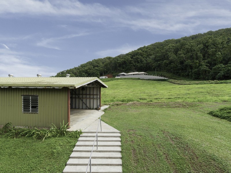 6 Rocky Point School Road, Rocky Point QLD 4873