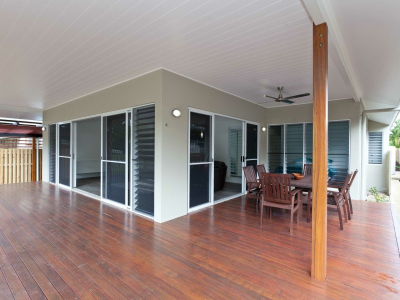 98 Marine Parade, Newell QLD 4873