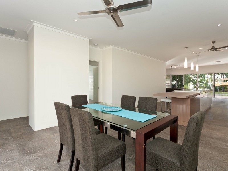 98 Marine Parade, Newell QLD 4873