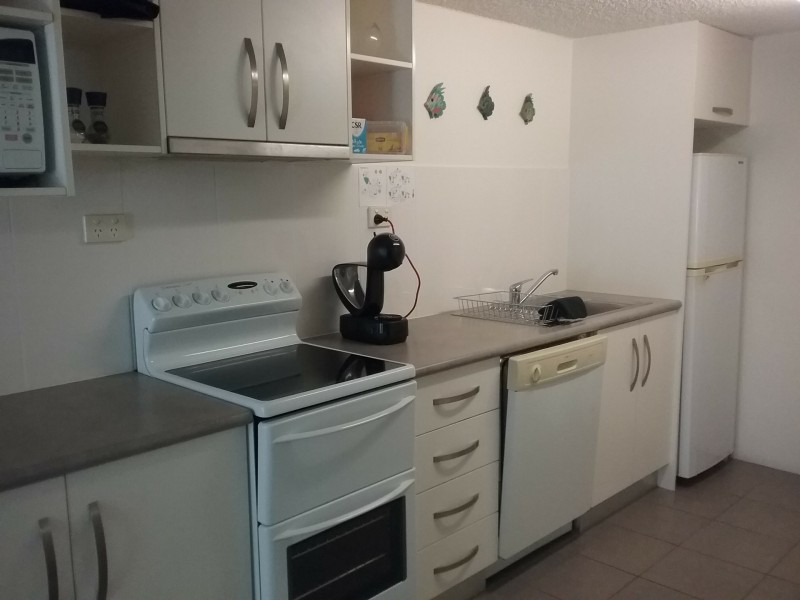 6 PD QUEENSLANDER/8-10 Mudlo St, Port Douglas QLD 4877