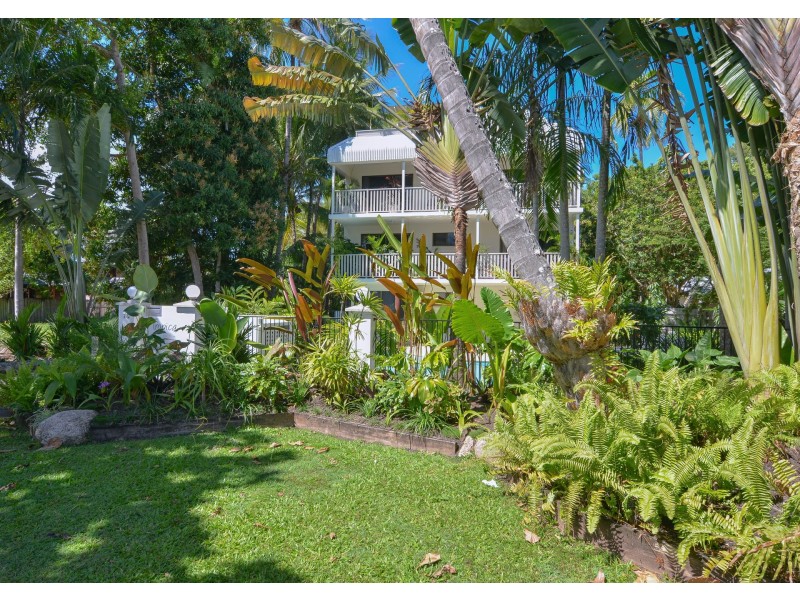7 Tropical Reef/10 Davidson Street, Port Douglas QLD 4877