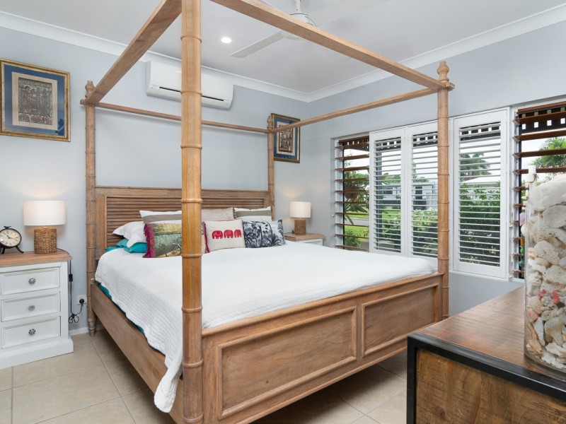 8 Shearwater Street, Port Douglas QLD 4877