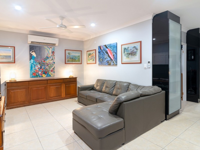 8 Shearwater Street, Port Douglas QLD 4877