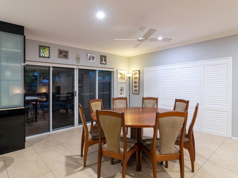 8 Shearwater Street, Port Douglas QLD 4877