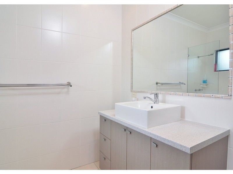 6512 Captain Cook Highway, Killaloe QLD 4877