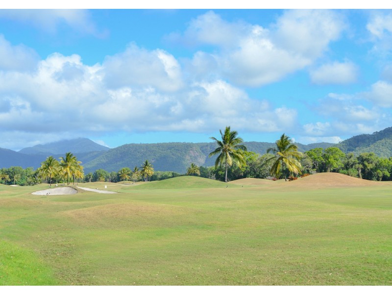 219 & 220 Sea Temple/22 Mitre Street, Port Douglas QLD 4877