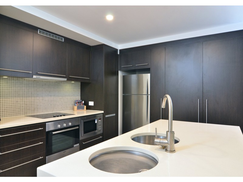 219 & 220 Sea Temple/22 Mitre Street, Port Douglas QLD 4877