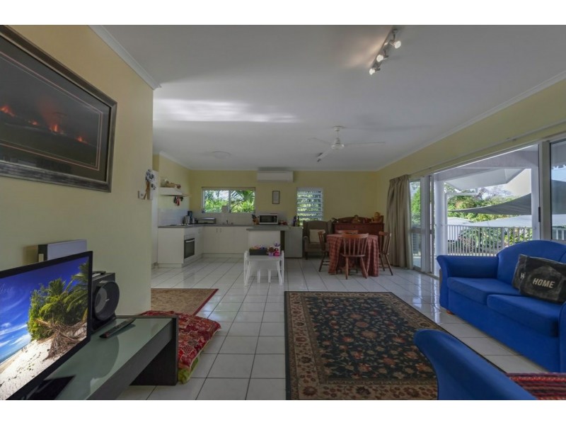 4 Sailz/1-3 Pecten Avenue, Port Douglas QLD 4877