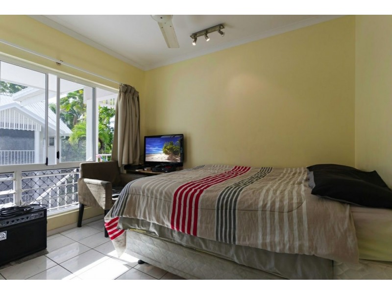 4 Sailz/1-3 Pecten Avenue, Port Douglas QLD 4877