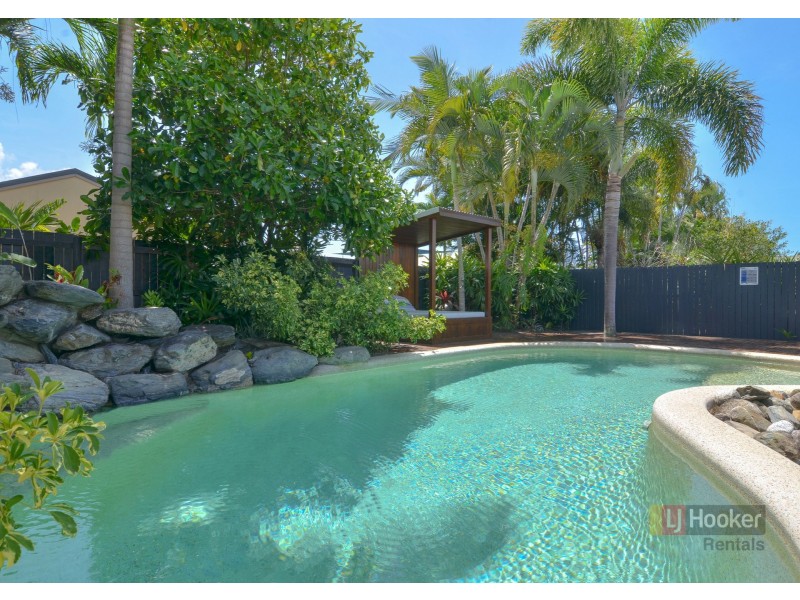13 Birdwing Street, Port Douglas QLD 4877