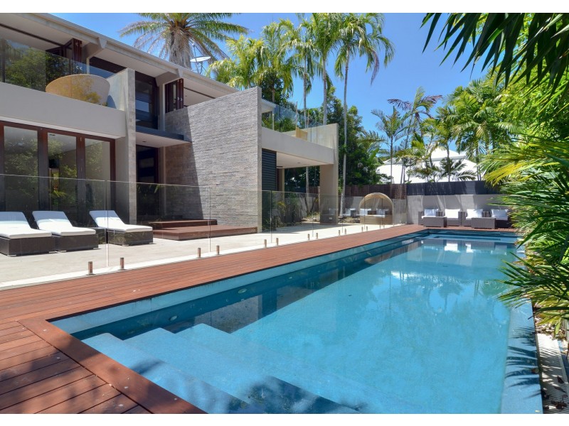 31 Beachfront Mirage, Port Douglas QLD 4877