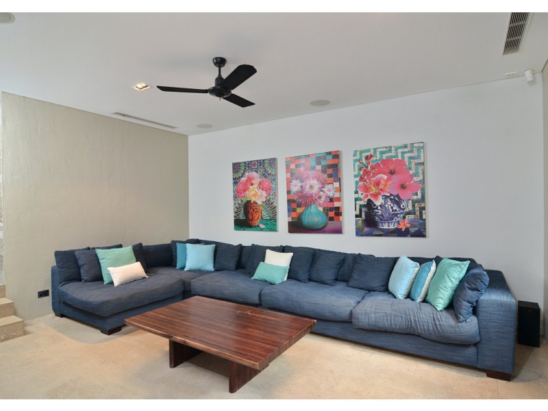 31 Beachfront Mirage, Port Douglas QLD 4877