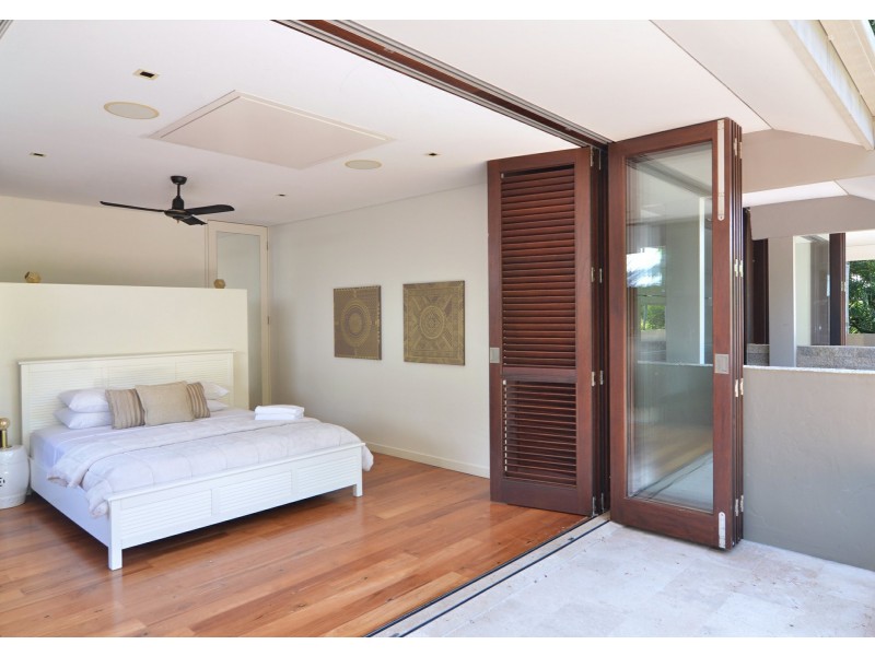 31 Beachfront Mirage, Port Douglas QLD 4877