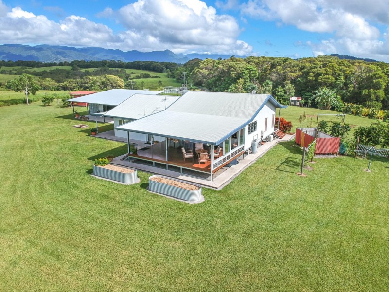128 Pinnacle Road, Julatten QLD 4871