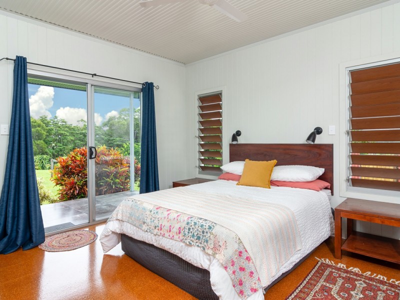 128 Pinnacle Road, Julatten QLD 4871