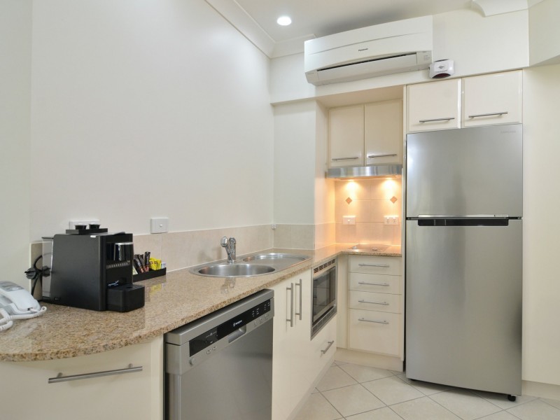 11 Meridian/15 Davidson Street, Port Douglas QLD 4877