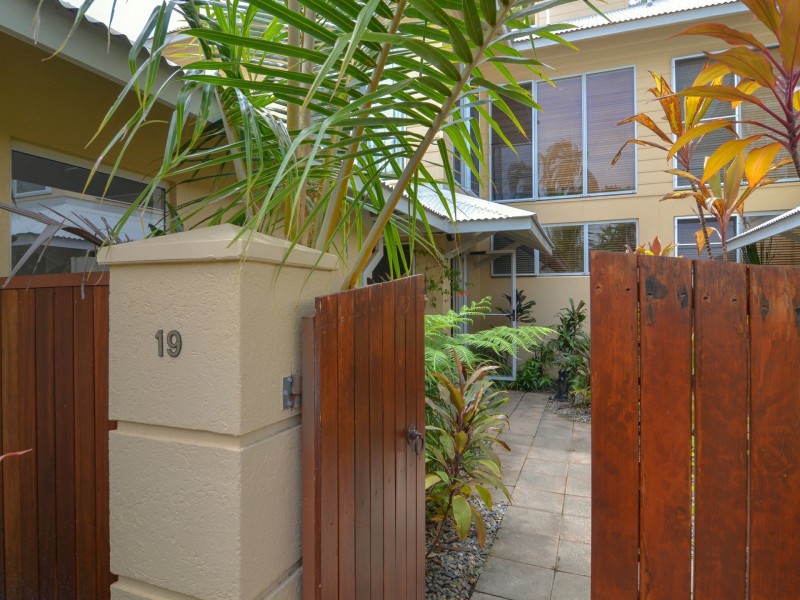 19 Paradise Links/70 Nautilus Street, Port Douglas QLD 4877