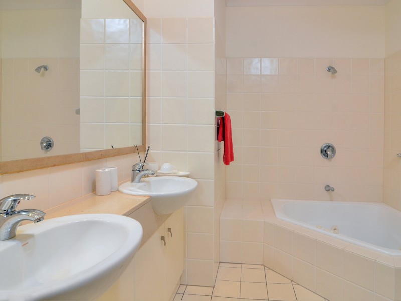 19 Paradise Links/70 Nautilus Street, Port Douglas QLD 4877