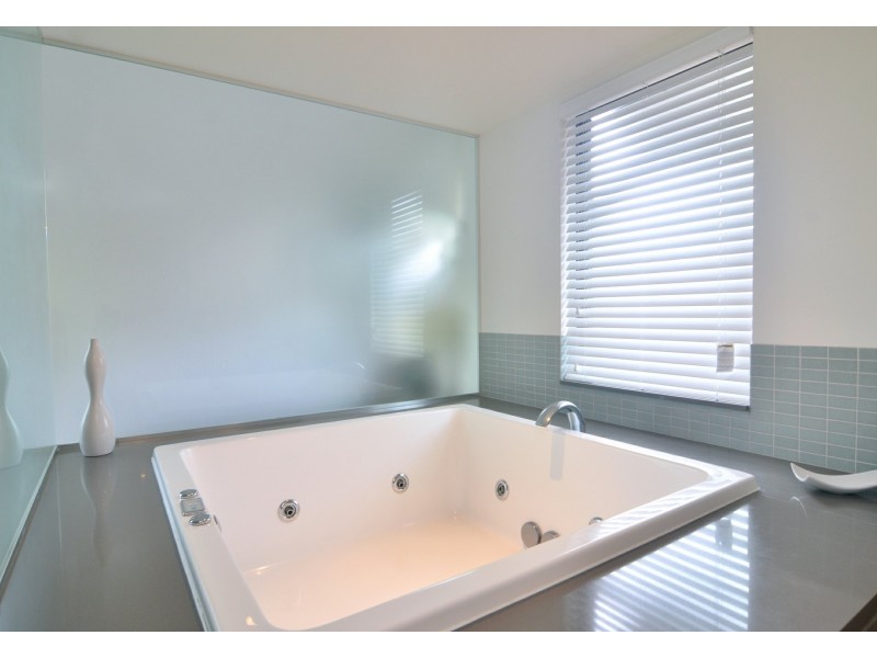 278 & 279 Sea Temple/22 Mitre Street, Port Douglas QLD 4877