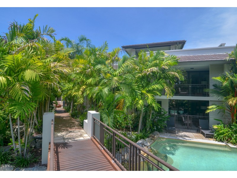 278 & 279 Sea Temple/22 Mitre Street, Port Douglas QLD 4877