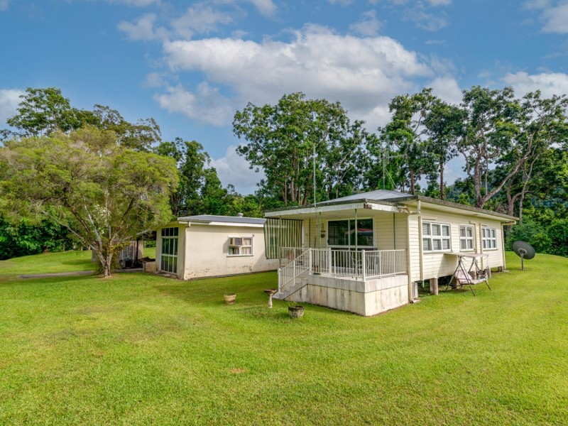 168-170 Syndicate Road, Miallo QLD 4873