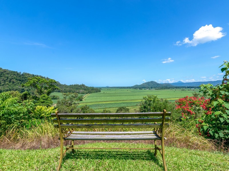 168-170 Syndicate Road, Miallo QLD 4873